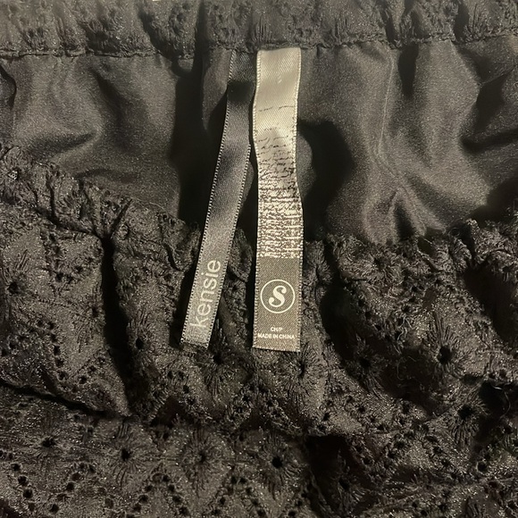 Kensie Black Eyelet Off-Shoulder Lined Dress Size Small PTP 18” EUC Never Worn - Picture 5 of 7